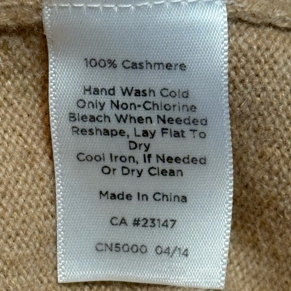 Talbots Pure Cashmere Tan Women's Sweater size Medium. - Picture 9 of 9